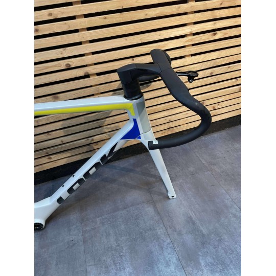 Cadre Look 795 Blade RS 2 – Aérodynamisme et performance pour cyclistes exigeants