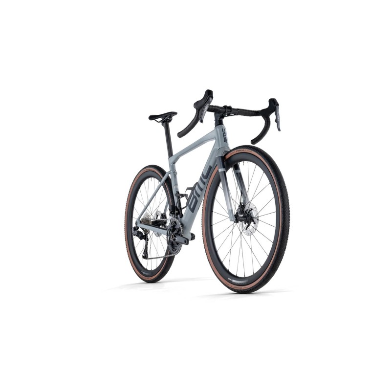 BMC Kaius 01 THREE 2026 – Vélo Gravel Carbone Haut de Gamme Shimano GRX Di2
